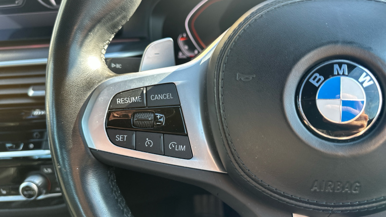 BMW 5 Series 530d xDrive MHT M Sport 4dr Auto Diesel Saloon